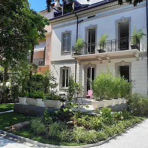 Santagata Como